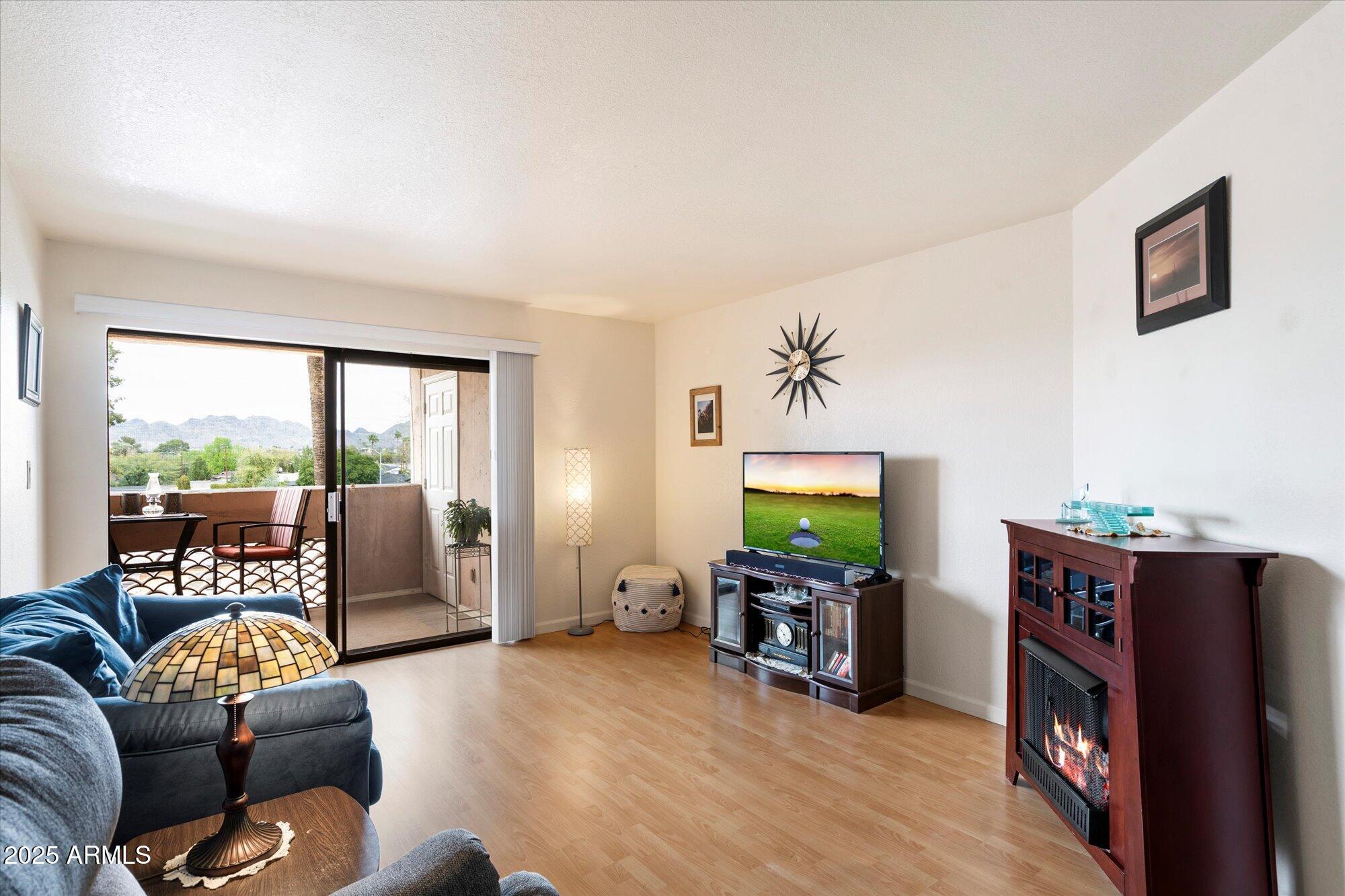 4141 North 31st Street, Unit 326 Phoenix, AZ 85016 - Photo 18 of 28 Great Room