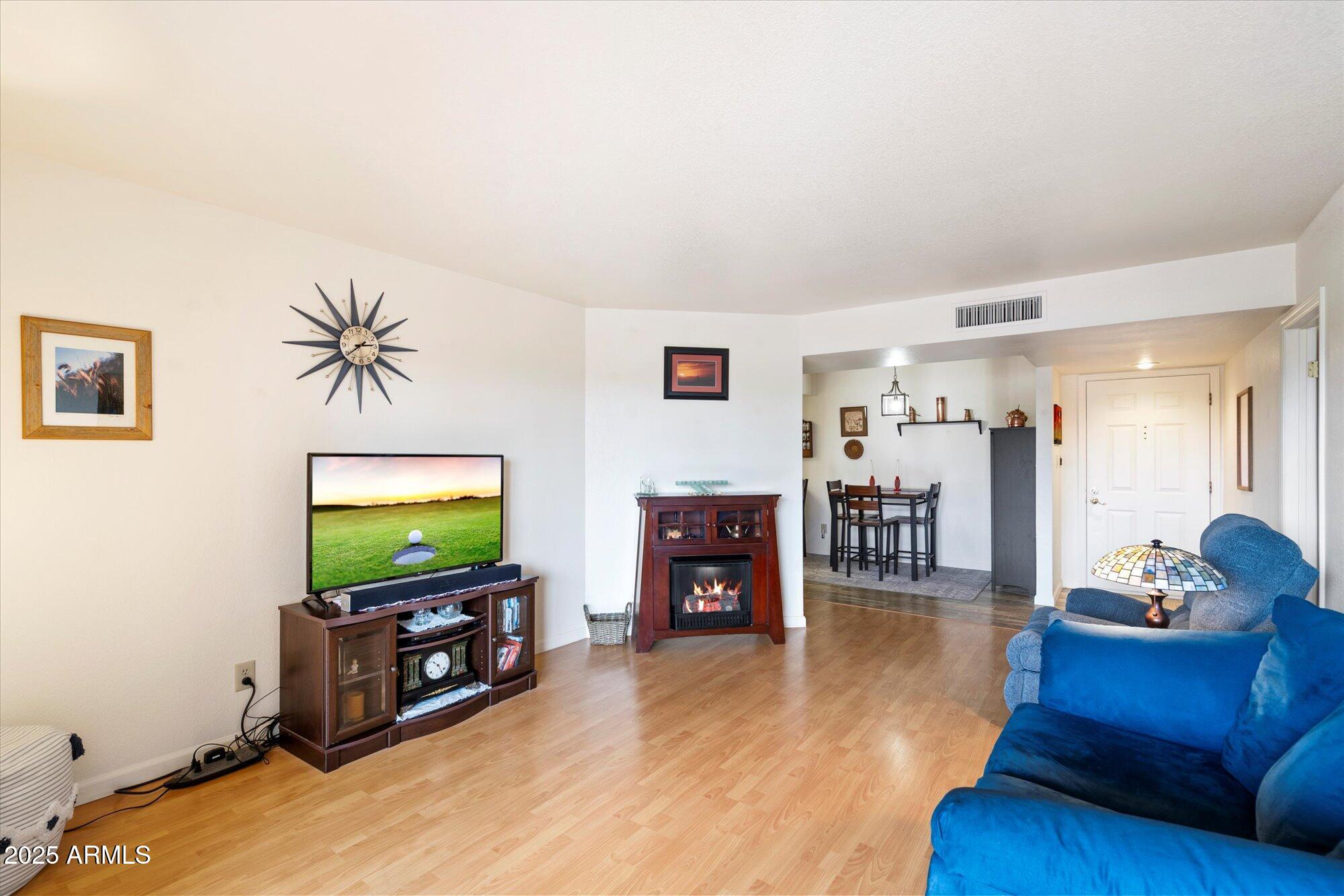 4141 North 31st Street, Unit 326 Phoenix, AZ 85016 - Photo 19 of 28 Great Room