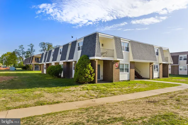 $2,000 | 20-3 Florence Tollgate Place, Florence, NJ 08518