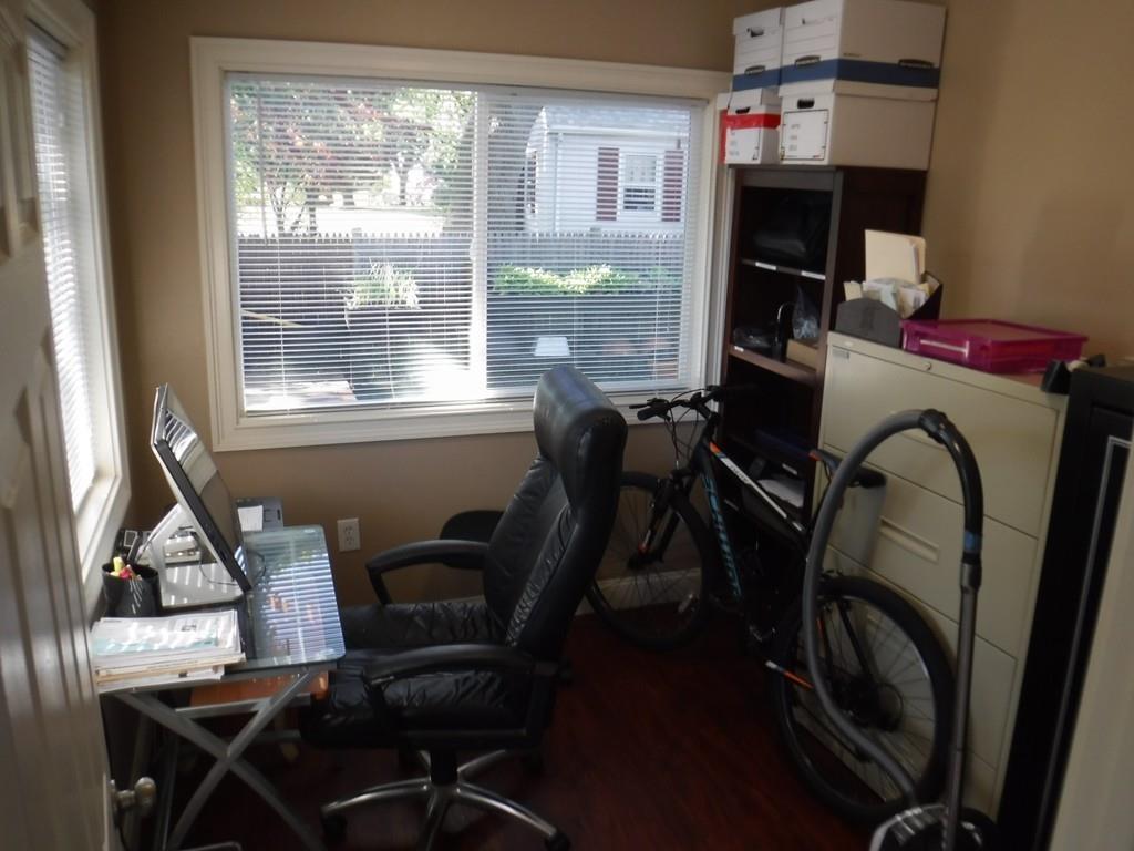 9 Howard Street Saugus, MA 01906 - Photo 12 of 24 Gallery Image 12