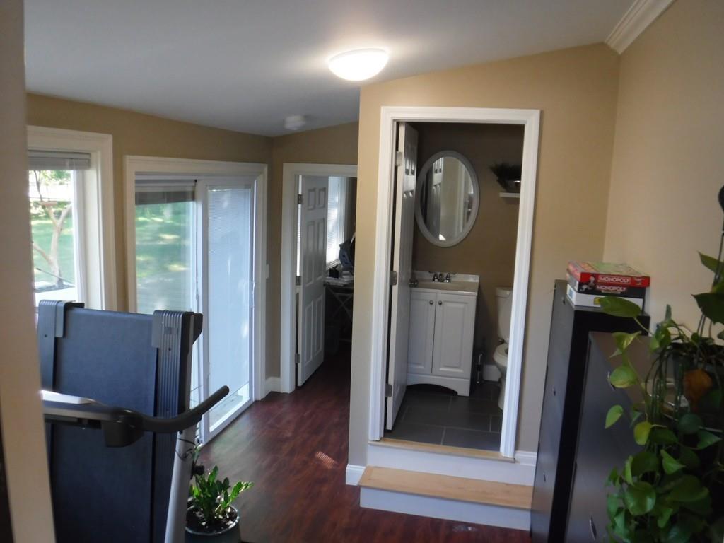 9 Howard Street Saugus, MA 01906 - Photo 10 of 24 Gallery Image 10