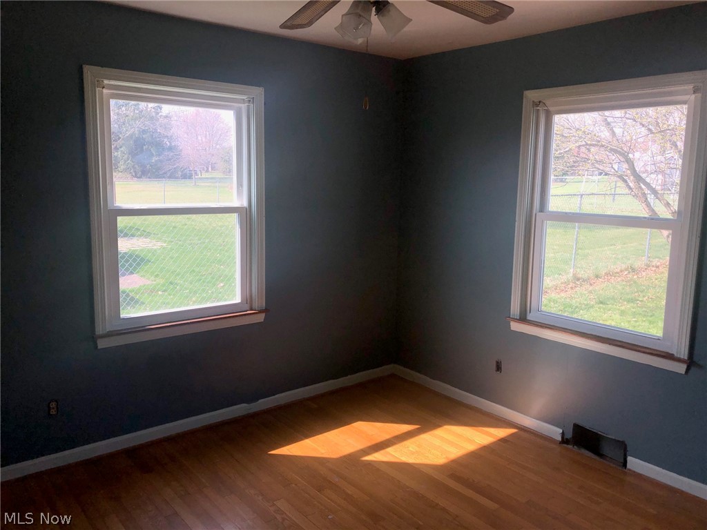 2906 Brunswick Road Youngstown, OH 44511 - Photo 9 of 28 Gallery Image 9