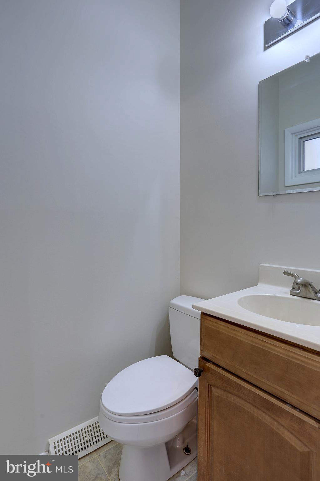 5101 West Penfield Road Columbia, MD 21045 - Photo 12 of 40 Half Bath