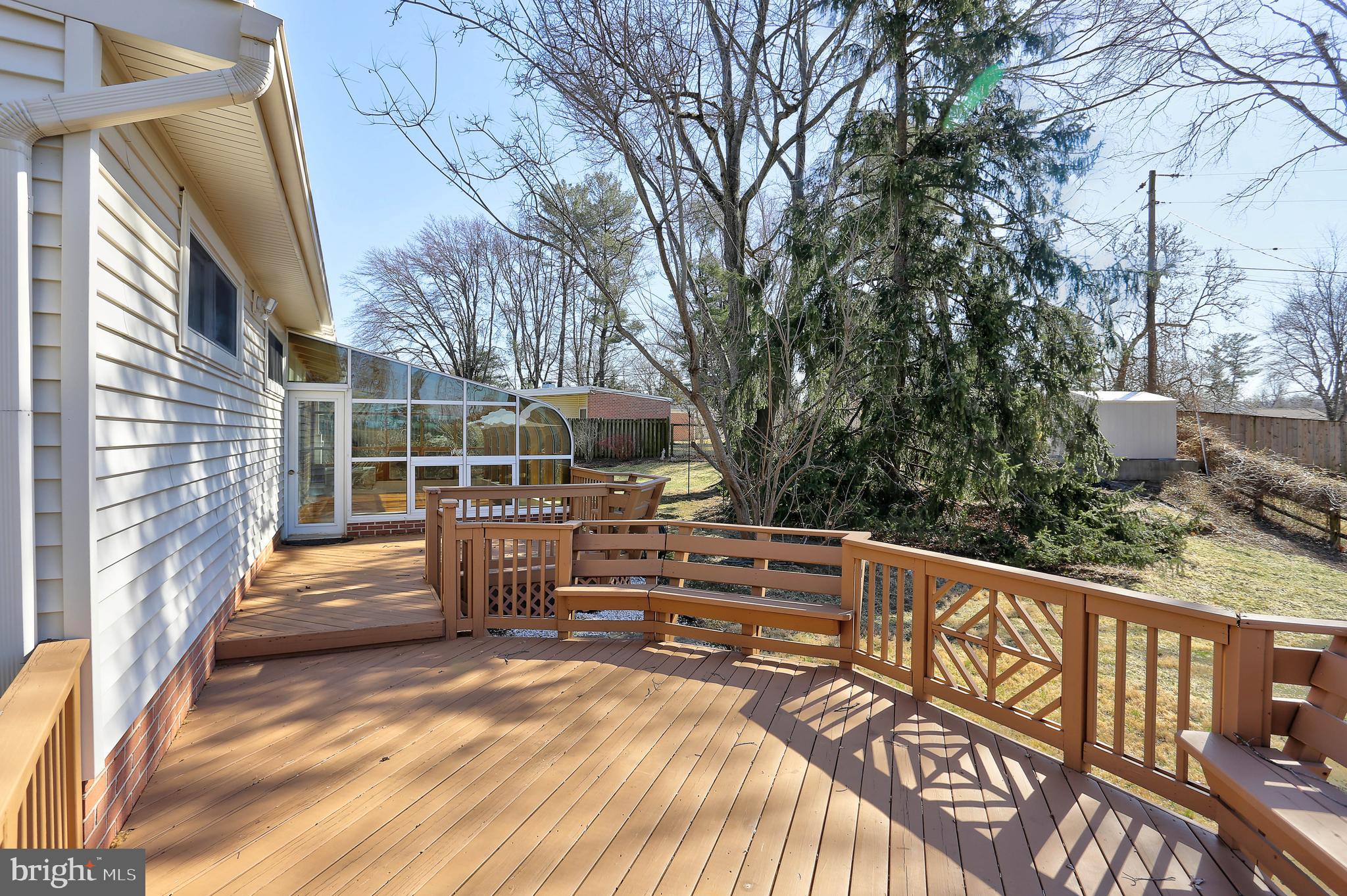 5101 West Penfield Road Columbia, MD 21045 - Photo 30 of 40 Deck