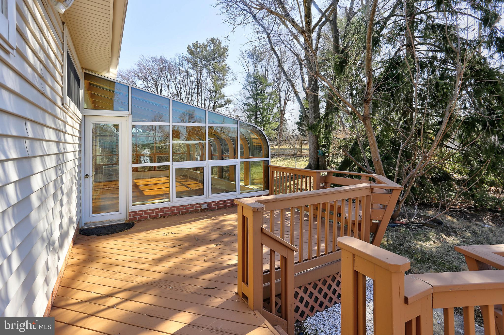 5101 West Penfield Road Columbia, MD 21045 - Photo 31 of 40 Deck