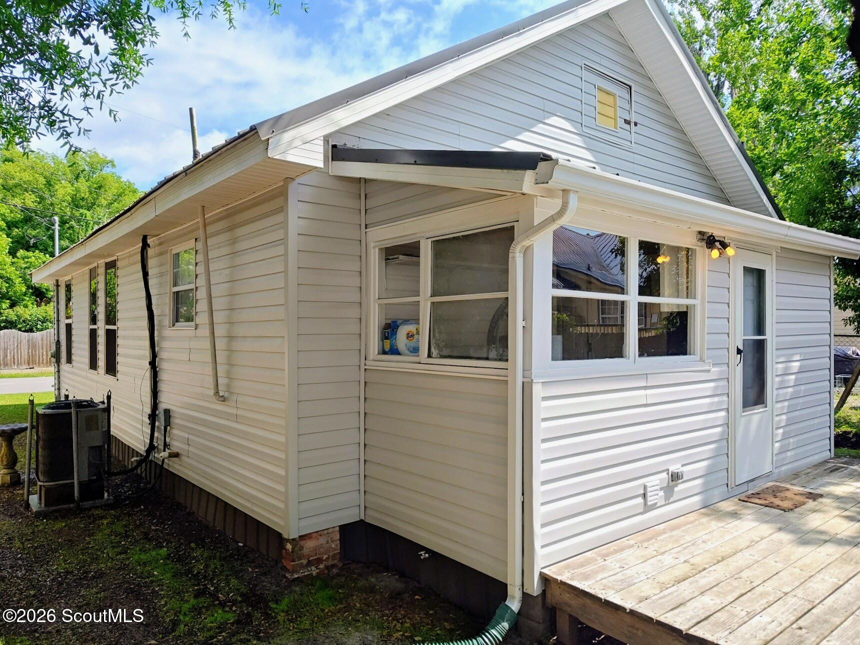 1608 Monck Street Brunswick, GA 31520 - Photo 17 of 23 IMG_20260516_104916955_HDR~2