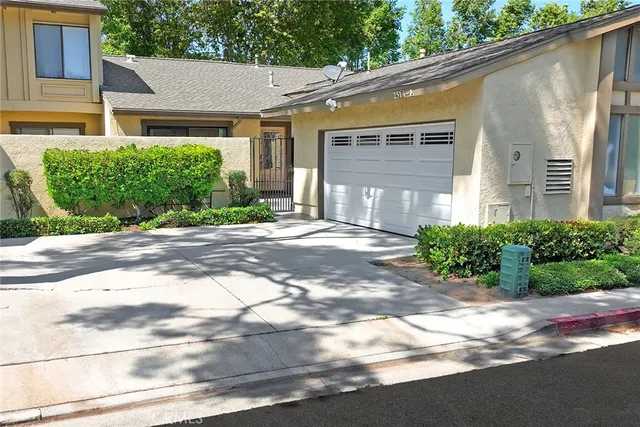 $399,999 | 2514 North Tustin Avenue, Unit 71, Santa Ana, CA 92705