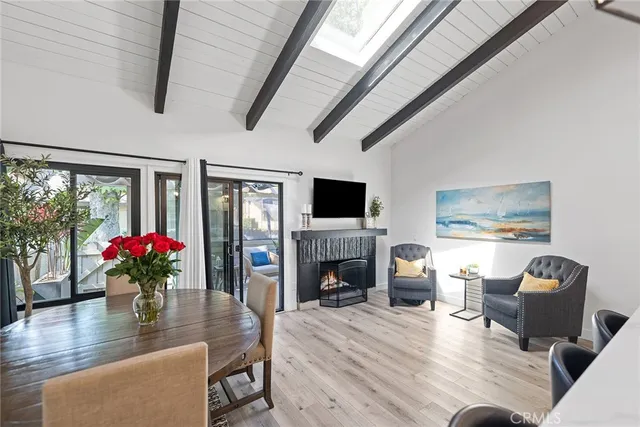 $399,999 | 2514 North Tustin Avenue, Unit 71, Santa Ana, CA 92705