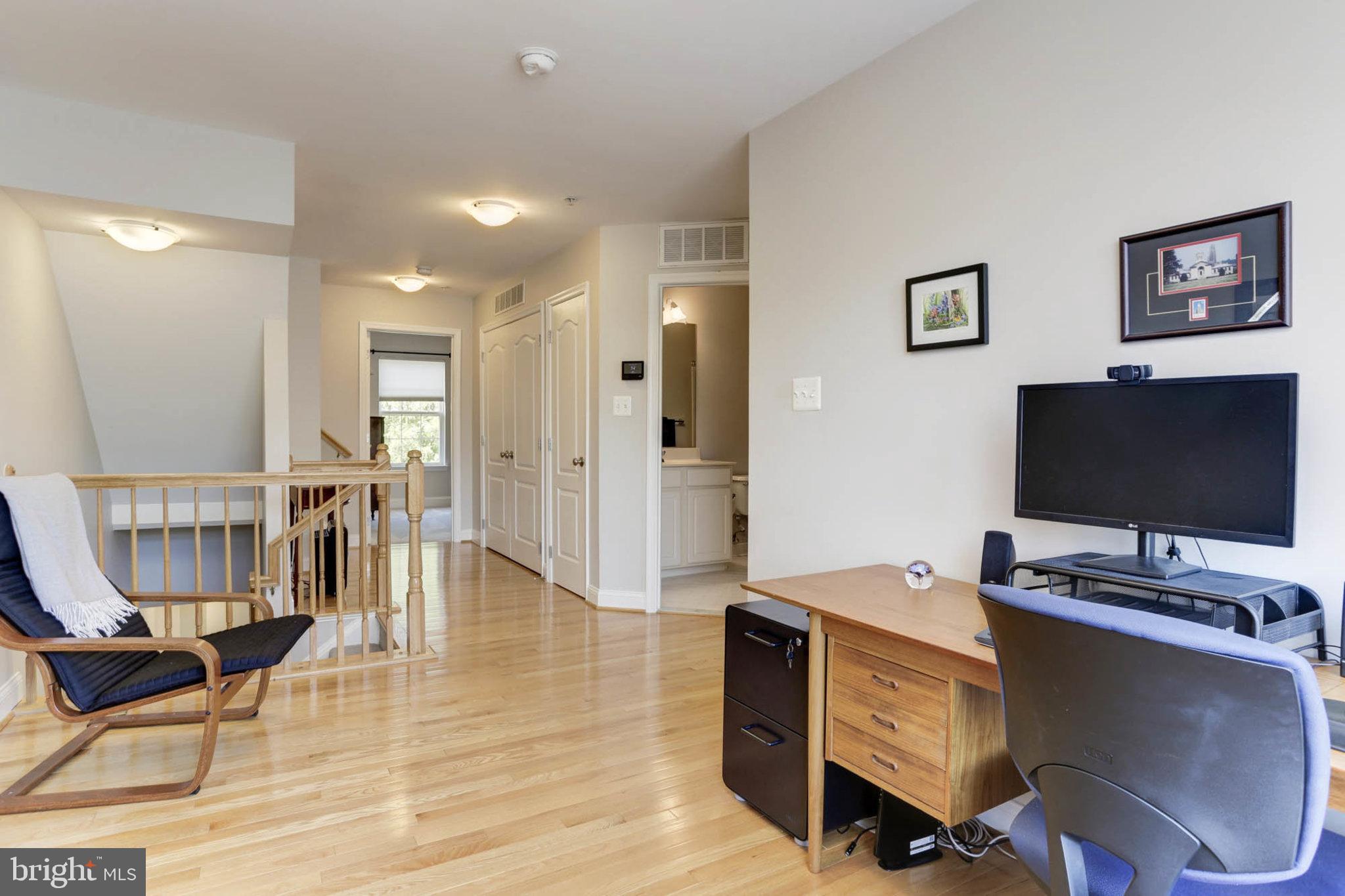 1027 Gaither Road Rockville, MD 20850 - Photo 24 of 71 3rd Floor - office/media room