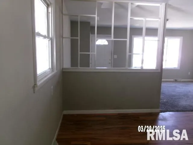 $85,000 | 2022 Windsor Street, Pekin, IL 61554