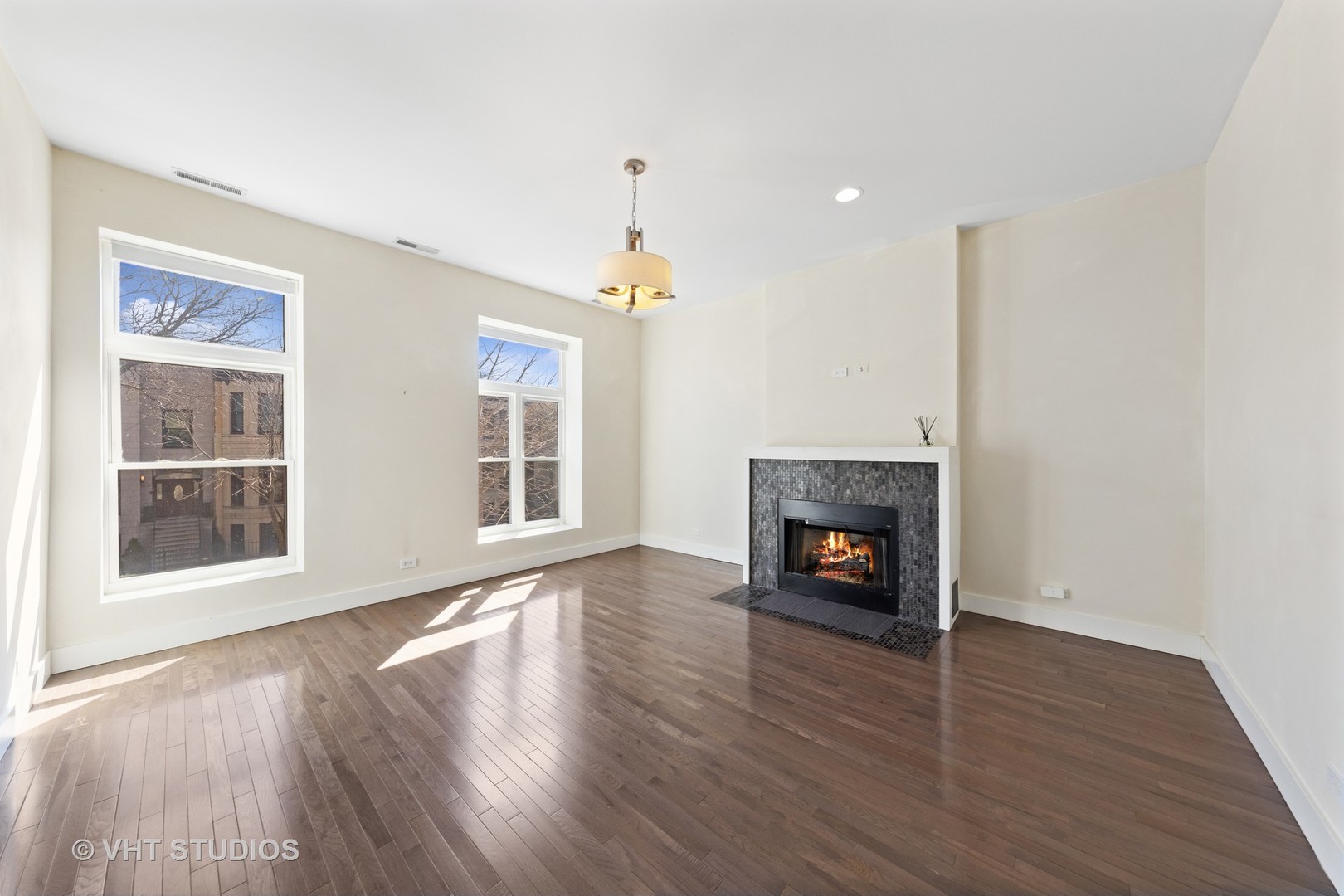 3342 South Giles Avenue Chicago, IL 60616 - Photo 30 of 35