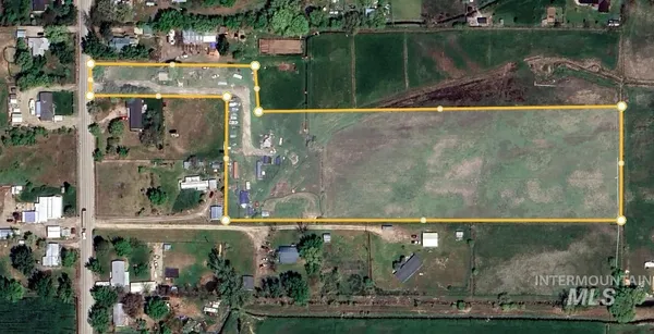 $579,000 | 2412 South Mill Road, Emmett, ID 83617