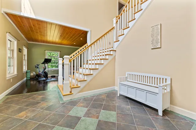 $659,000 | 25 Amos Court, Lewiston, ME 04240