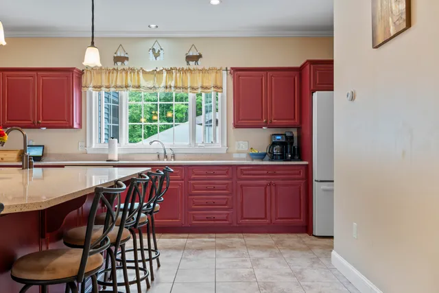 $659,000 | 25 Amos Court, Lewiston, ME 04240