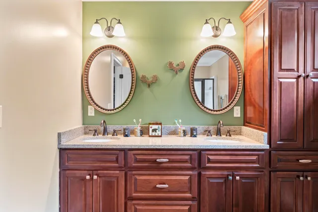 $659,000 | 25 Amos Court, Lewiston, ME 04240