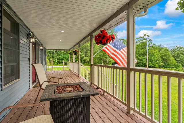 $659,000 | 25 Amos Court, Lewiston, ME 04240