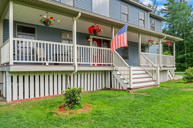 $659,000 | 25 Amos Court, Lewiston, ME 04240