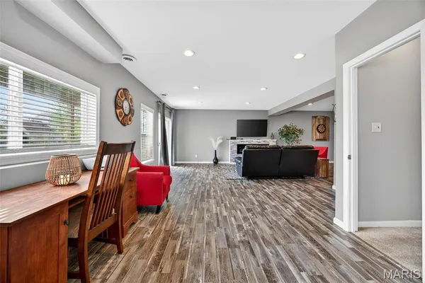 $490,000 | 527 Columbia Downs Drive, Lake St. Louis, MO 63367