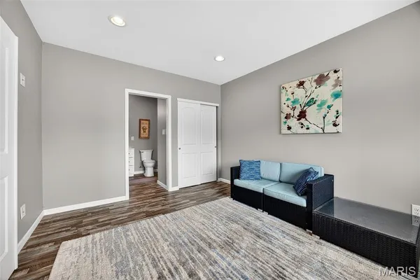 $490,000 | 527 Columbia Downs Drive, Lake St. Louis, MO 63367