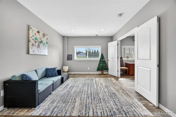 $490,000 | 527 Columbia Downs Drive, Lake St. Louis, MO 63367