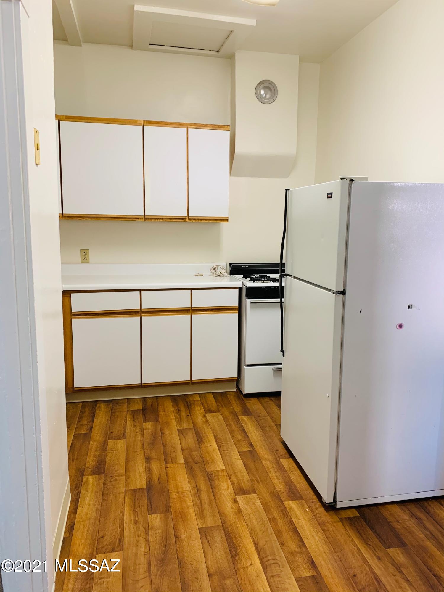 616 East 8th Street Tucson, AZ 85705 - Photo 12 of 18
