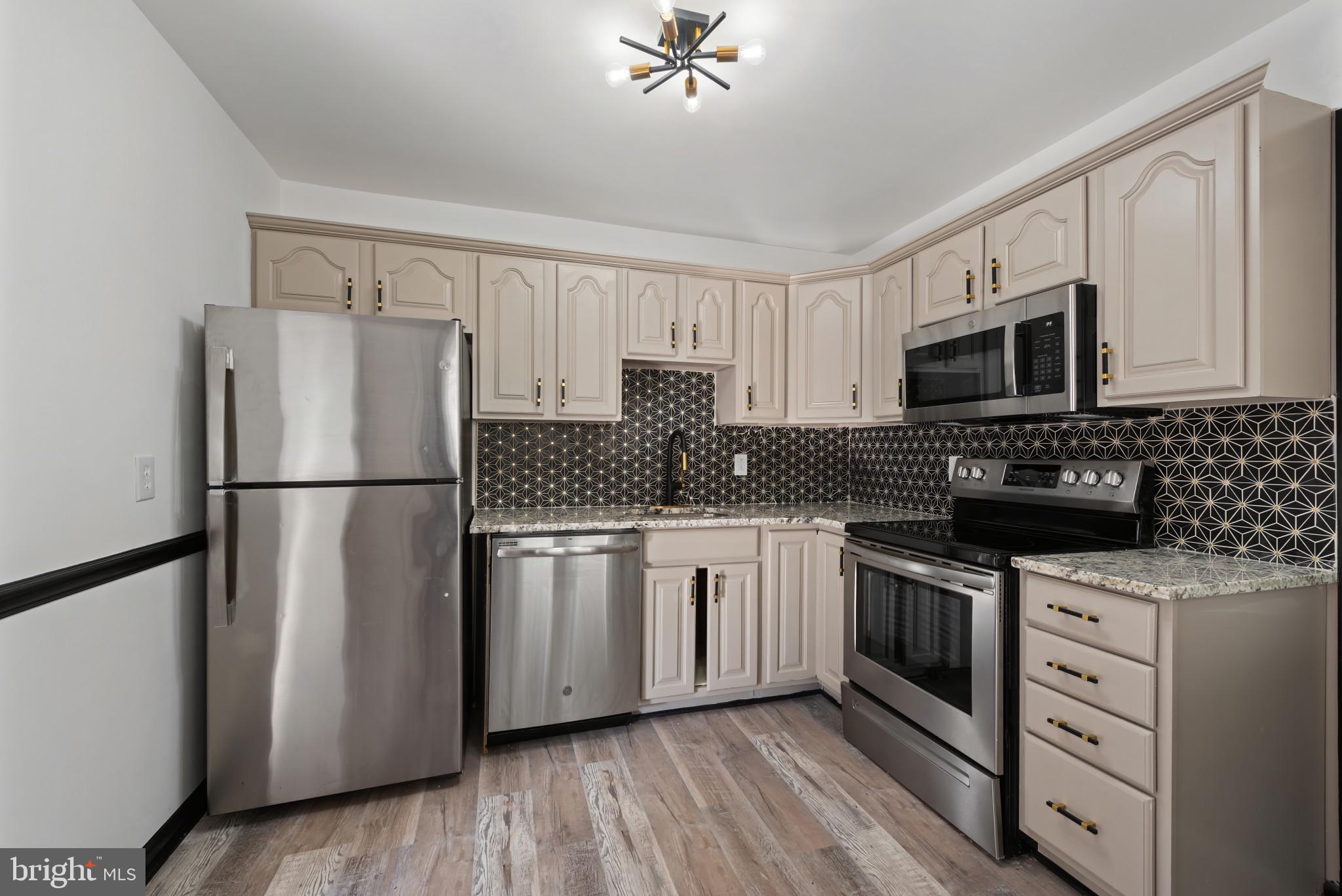 1907 Harewood Road Edgewood, MD 21040 - Photo 14 of 46 Kitchen