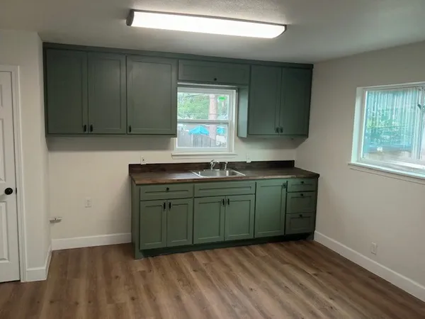 $1,200 | 1510 Odd Fellow Street, Unit 21, Conroe, TX 77301