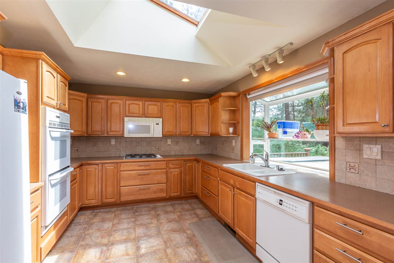 1812 South Wardson Road Spokane Valley, WA 99212 - Photo 9 of 19