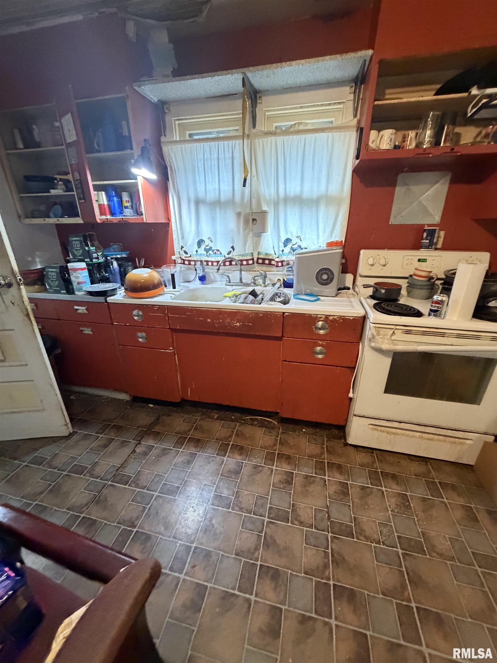 2168 South 17th Street Springfield, IL 62703 - Photo 5 of 9 Gallery Image 5