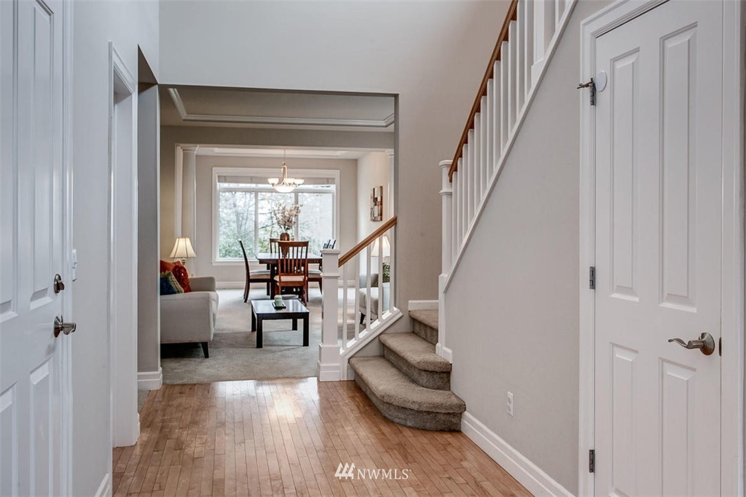 16627 Southeast 167th Street Renton, WA 98058 - Photo 3 of 25 Gallery Image 3