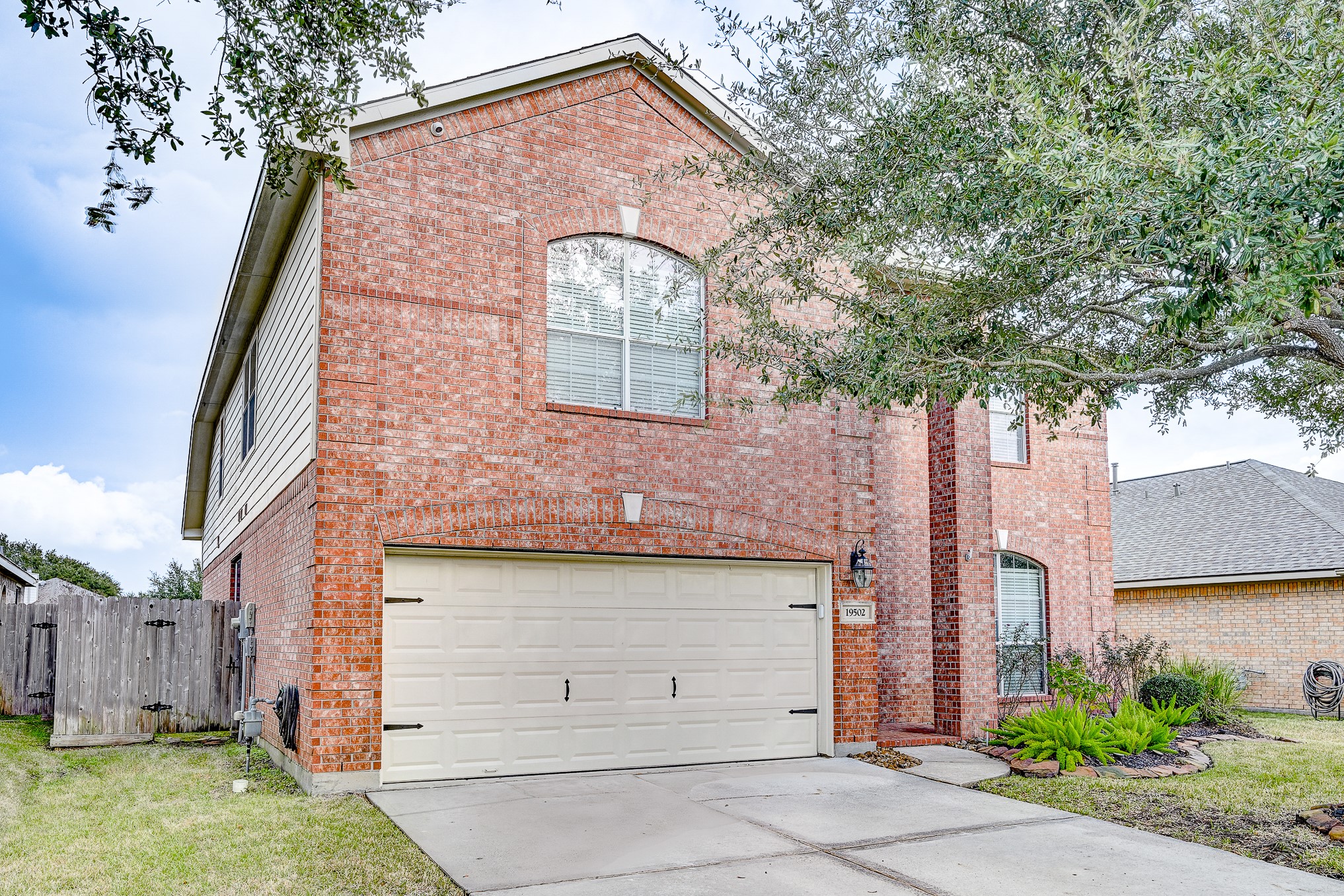19502 Valkyrie Drive Spring, TX 77379 - Photo 2 of 49