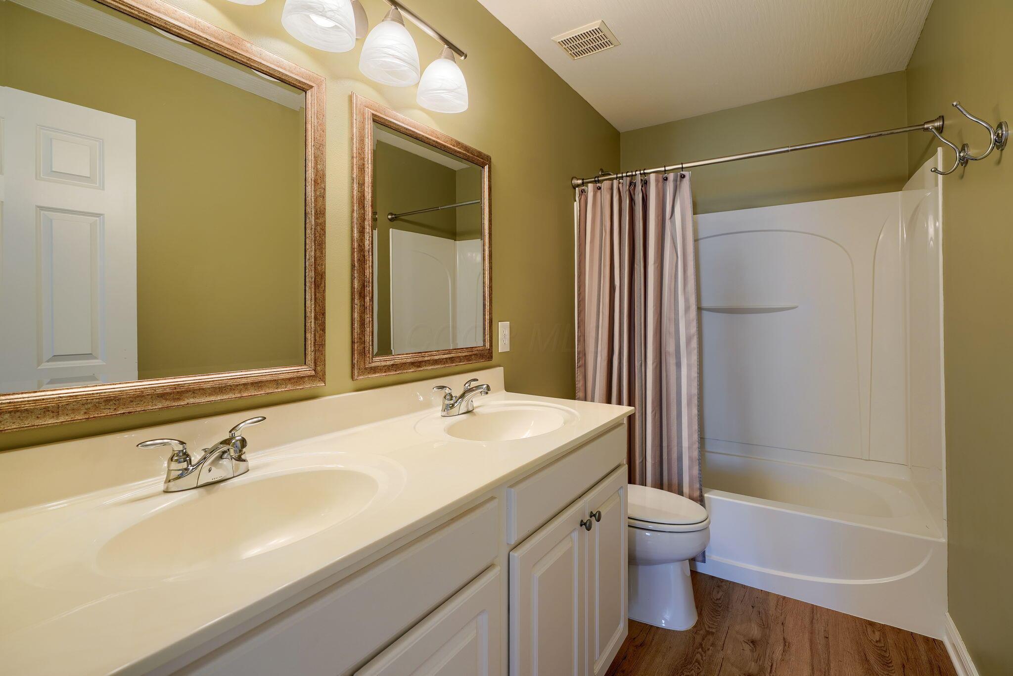7732 Maple Run Lane Powell, OH 43065 - Photo 42 of 59 Full bath