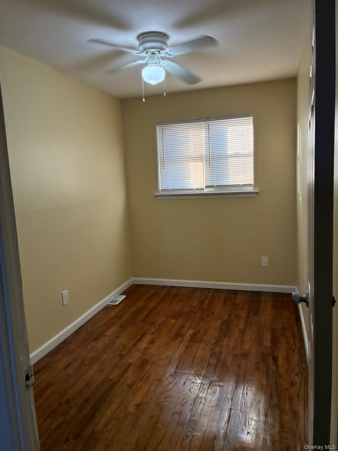 122-52 Springfield Boulevard Queens, NY 11413 - Photo 10 of 25