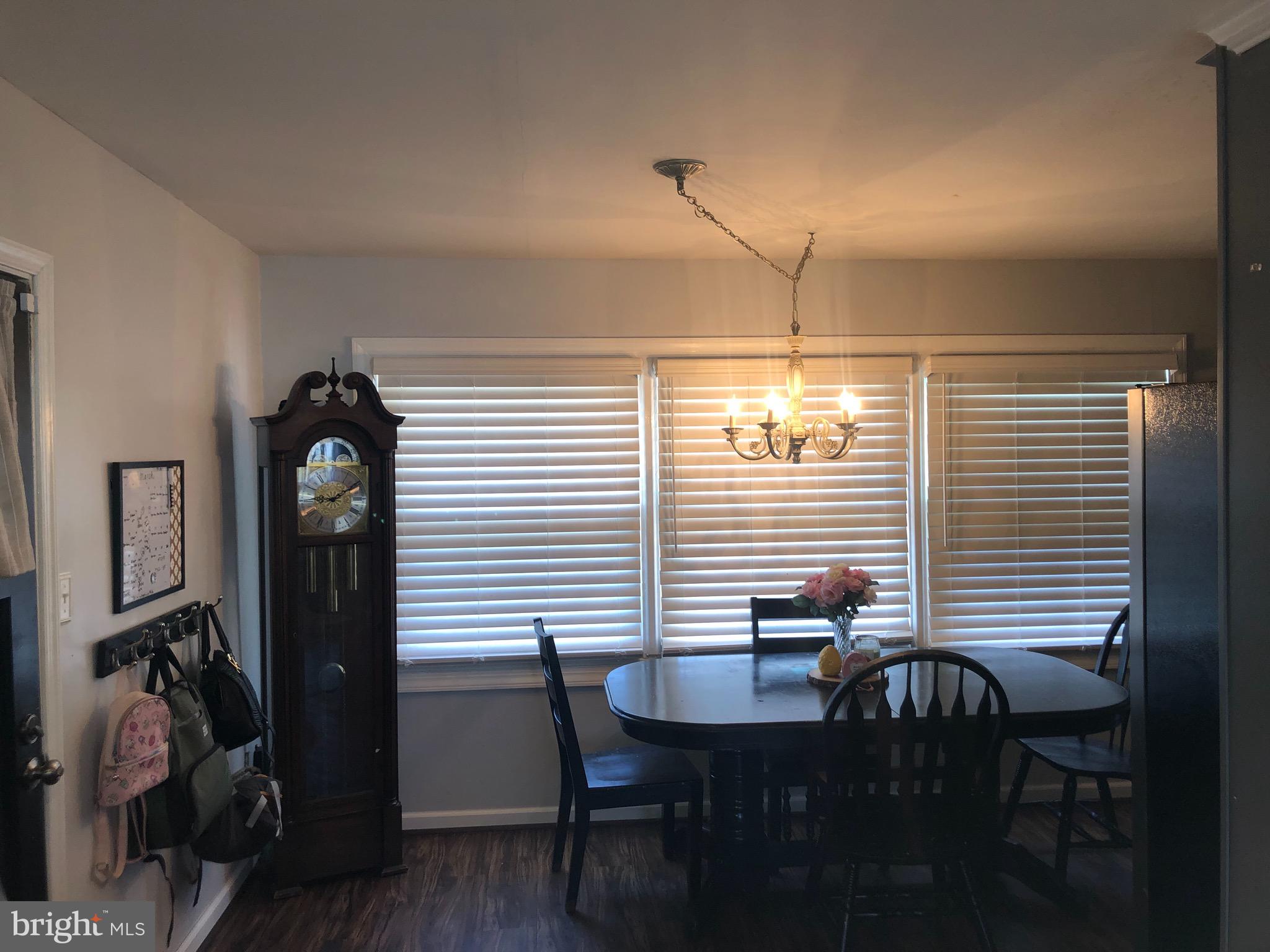 111 Plumtree Road Levittown, PA 19056 - Photo 4 of 18 Gallery Image 4