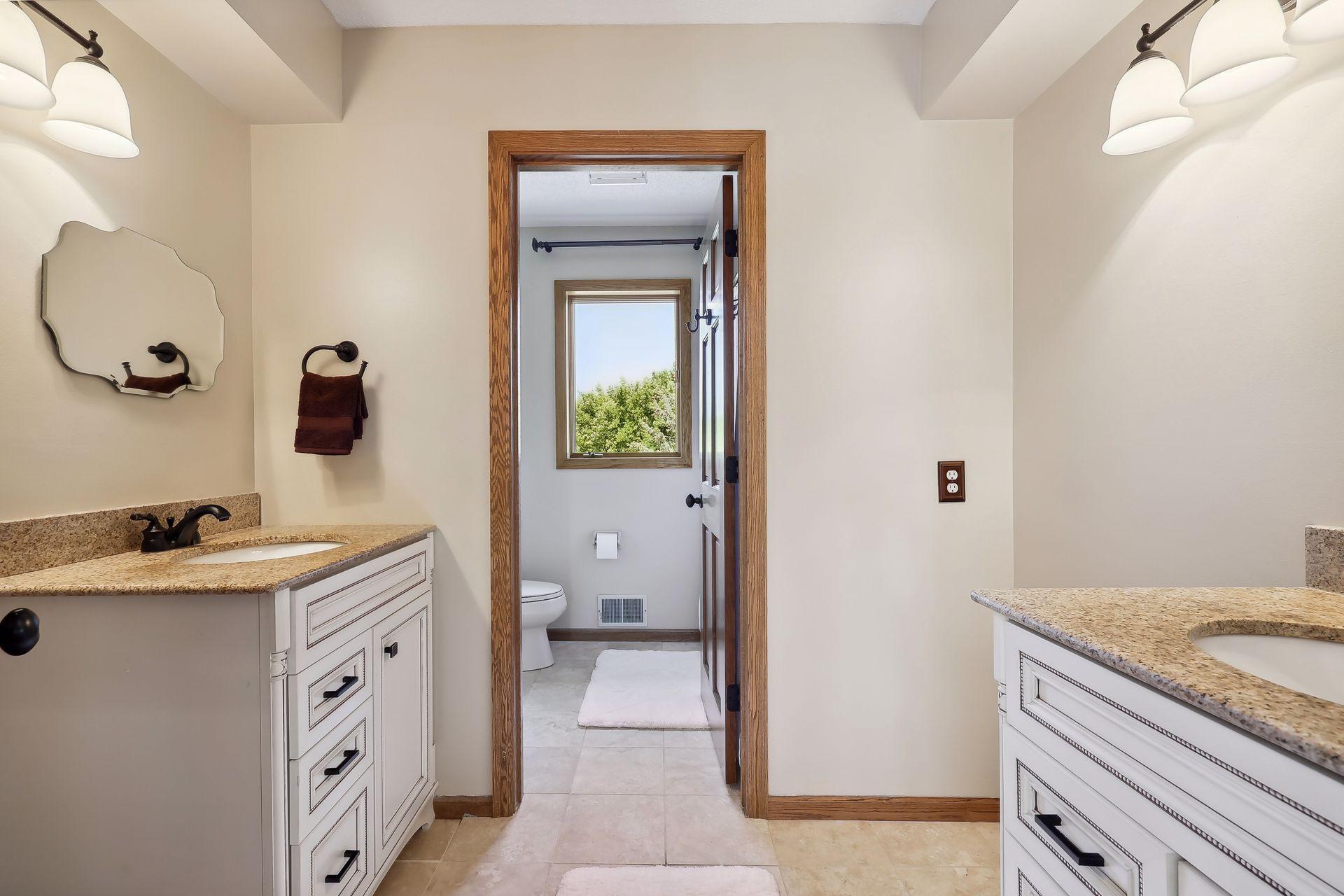 10480 Bluff Road Eden Prairie, MN 55347 - Photo 31 of 46 Gallery Image 31
