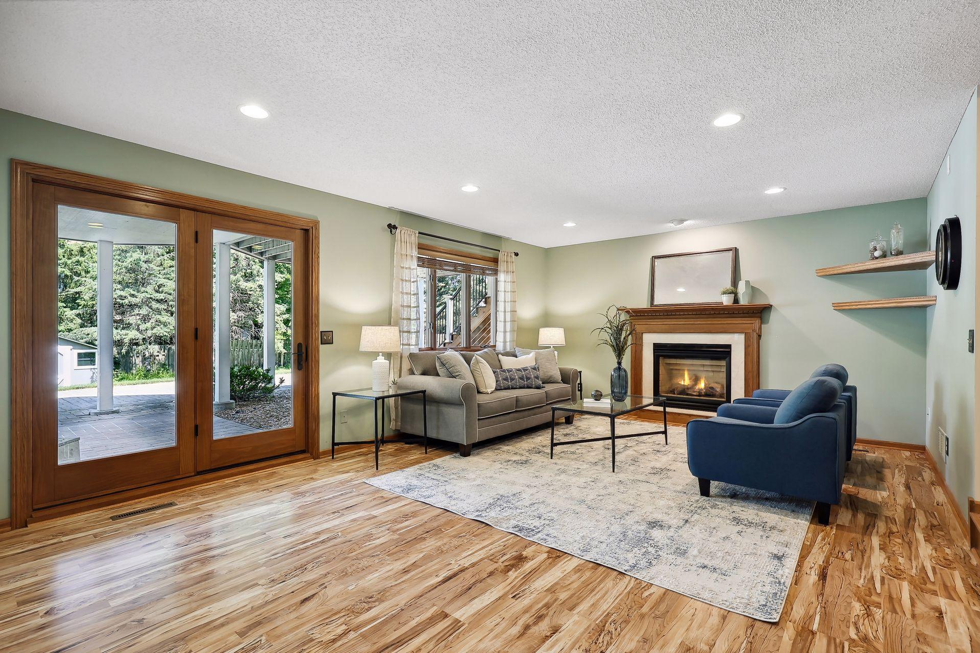 10480 Bluff Road Eden Prairie, MN 55347 - Photo 37 of 46 Gallery Image 37