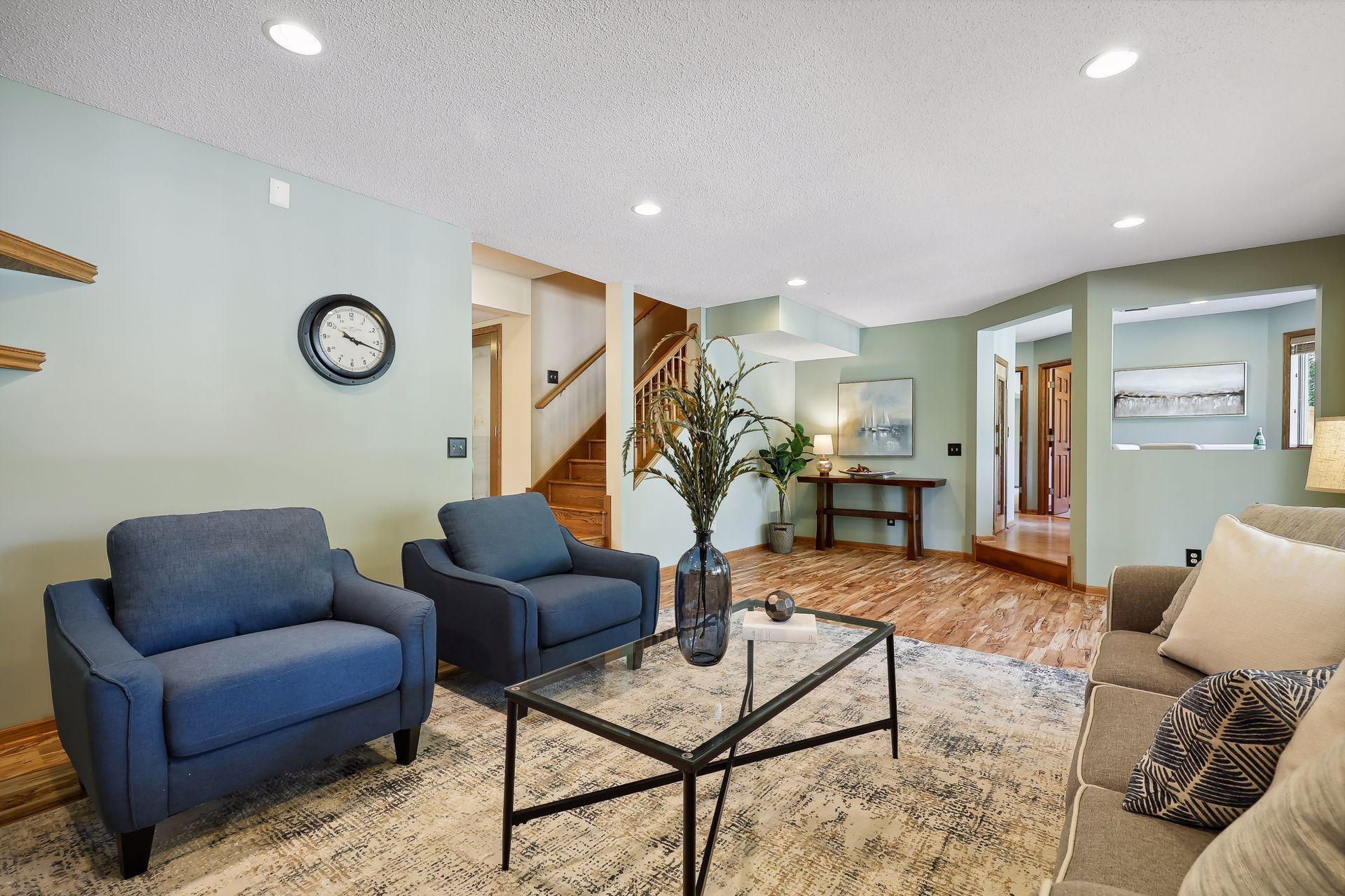 10480 Bluff Road Eden Prairie, MN 55347 - Photo 38 of 46 Gallery Image 38