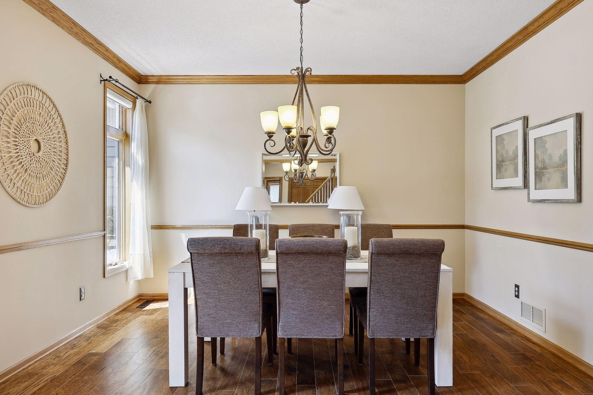 10480 Bluff Road Eden Prairie, MN 55347 - Photo 6 of 46 Gallery Image 6
