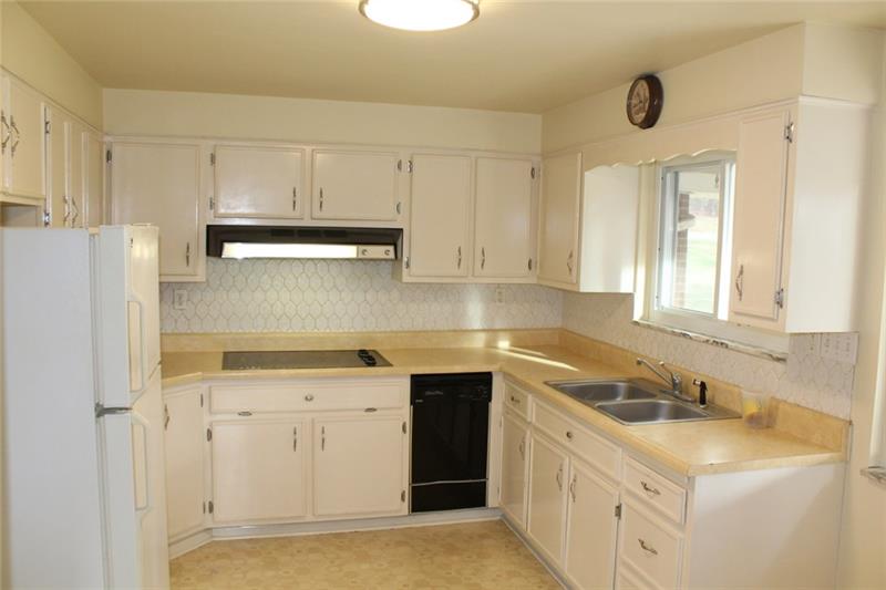 2560 Nicholson Road Sewickley, PA 15143 - Photo 9 of 23 Gallery Image 9