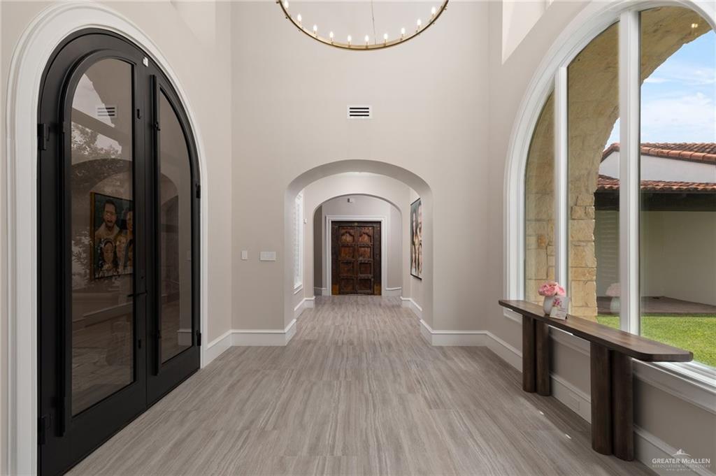 9200 North Taylor Road McAllen, TX 78504 - Photo 5 of 39