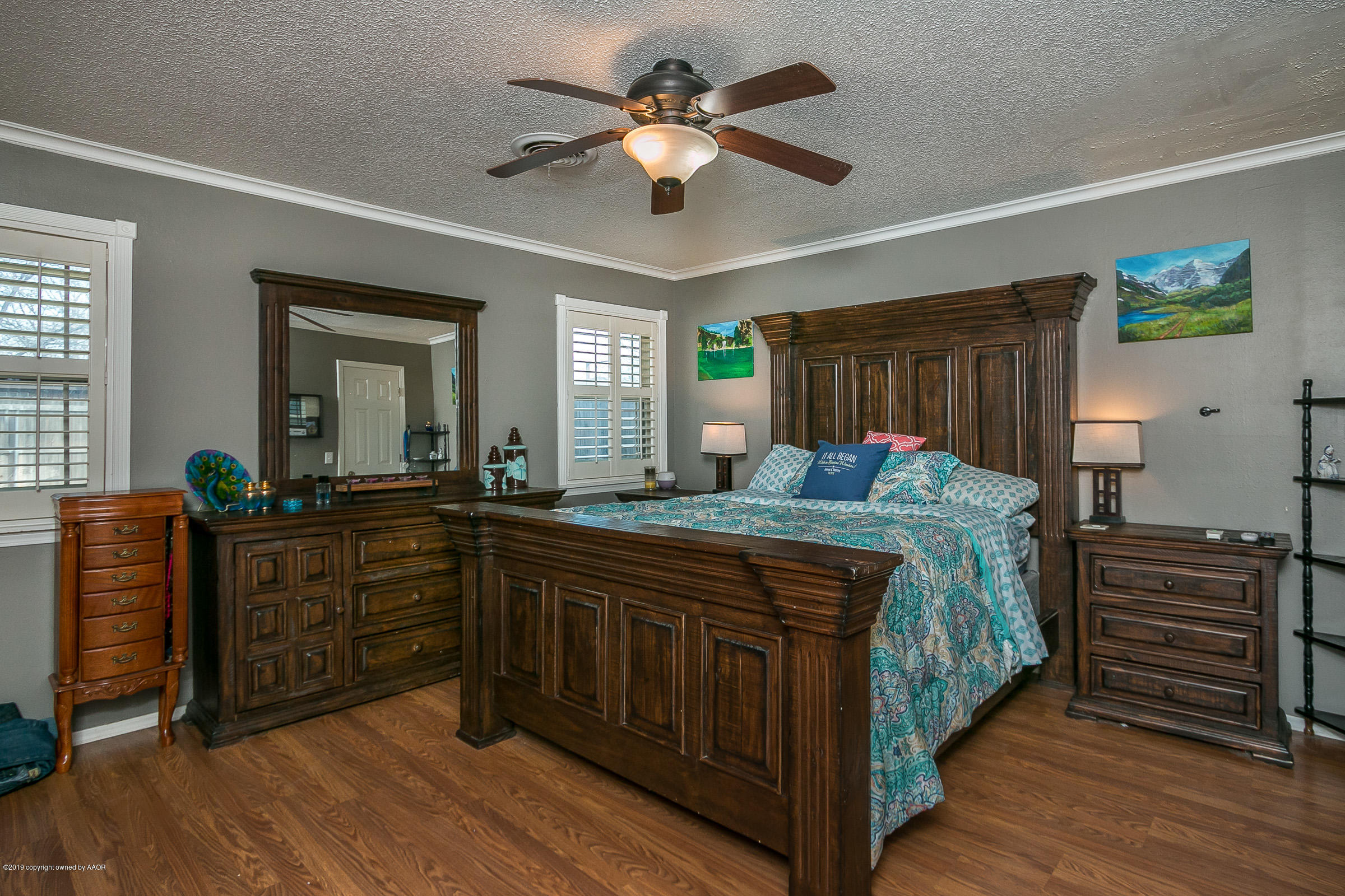 5709 South Milam Street Amarillo, TX 79110 - Photo 8 of 17 008_Master Bedroom