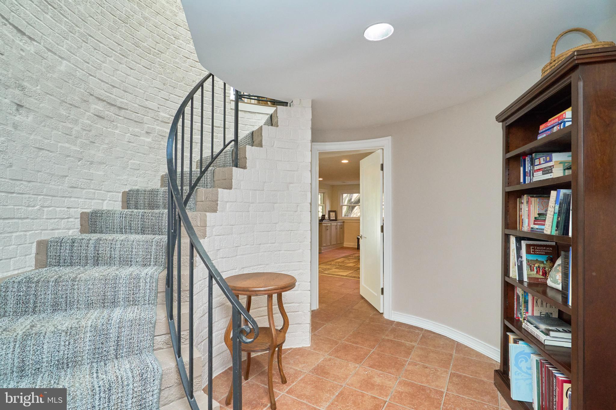 6208 Arkendale Road Alexandria, VA 22307 - Photo 34 of 53 Gallery Image 34