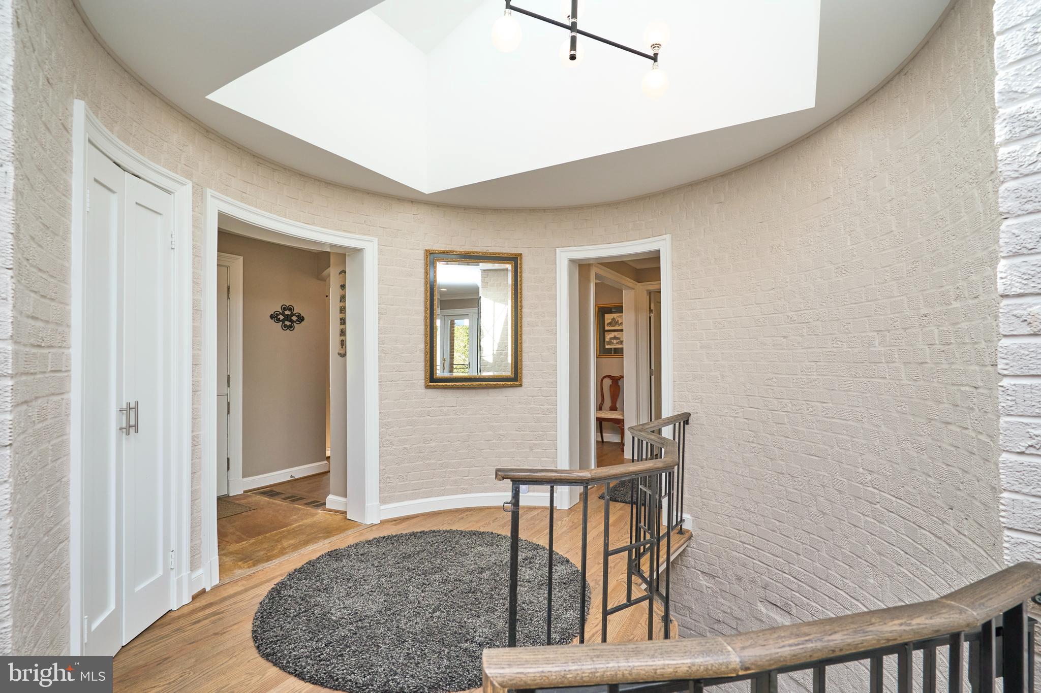 6208 Arkendale Road Alexandria, VA 22307 - Photo 8 of 53 Gallery Image 8