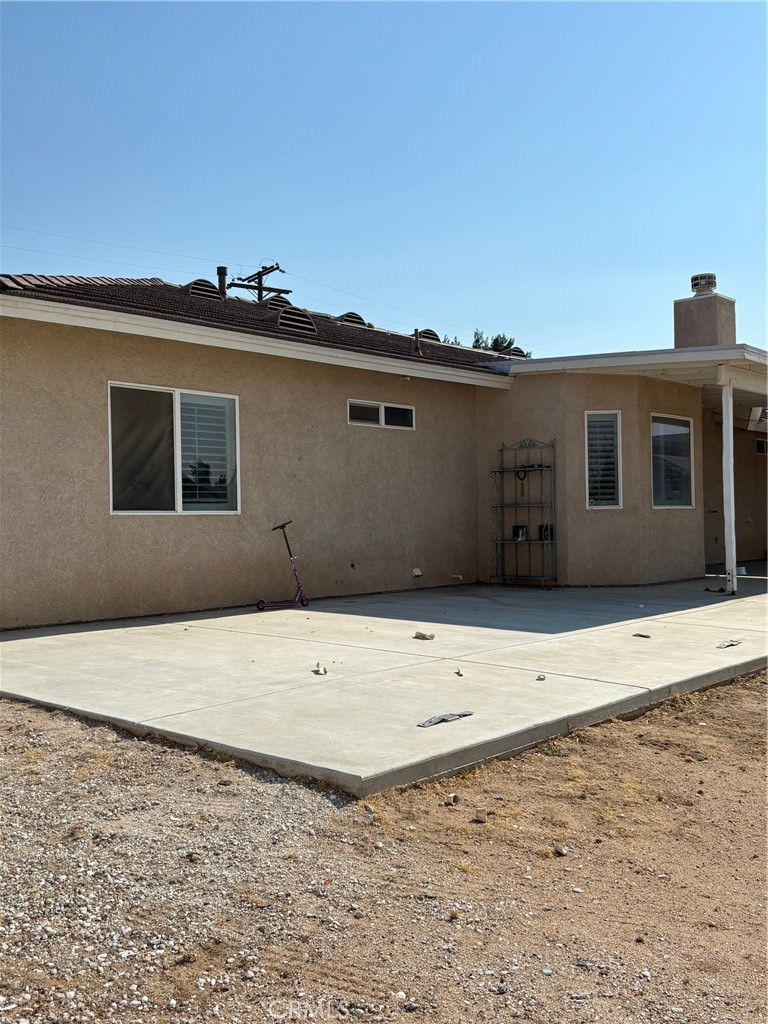 14980 Pendleton Street Hesperia, CA 92345 - Photo 24 of 27 a view of garage