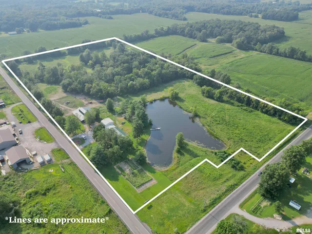 $215,000 | 257 County Highway 16, Xenia, IL 62899