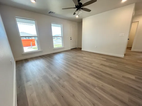 $1,525 | 13822 Fremont Avenue, Lubbock, TX 79423