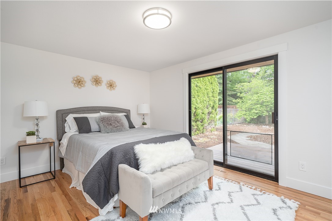 4520 Northeast 24th Street Renton, WA 98059 - Photo 7 of 20