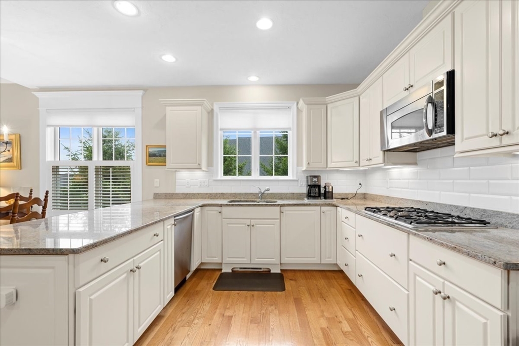 33 Adams Farm Road, Unit 9B Shrewsbury, MA 01545 - Photo 5 of 39 Gallery Image 5
