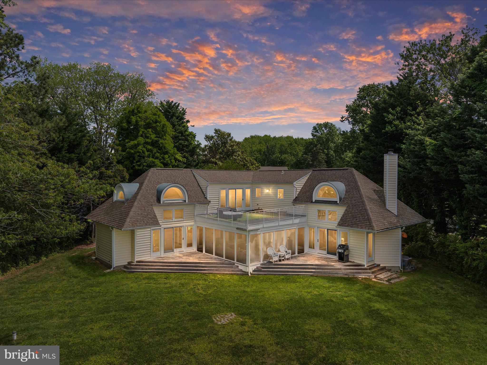 1601 Cliff Drive Edgewater, MD 21037 - Photo 76 of 86 a front view of a house with garden