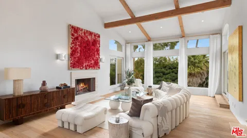 $8,995,000 | 7046 Grasswood Avenue, Malibu, CA 90265